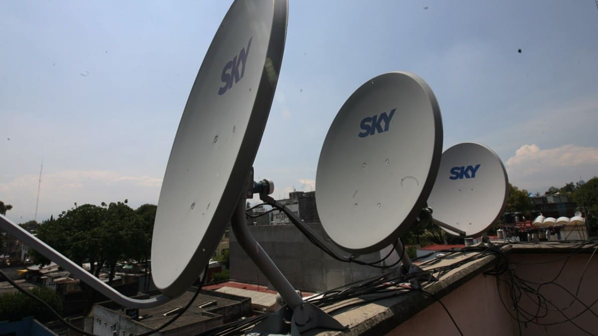 Promociones de SKY y Blue Telecomm